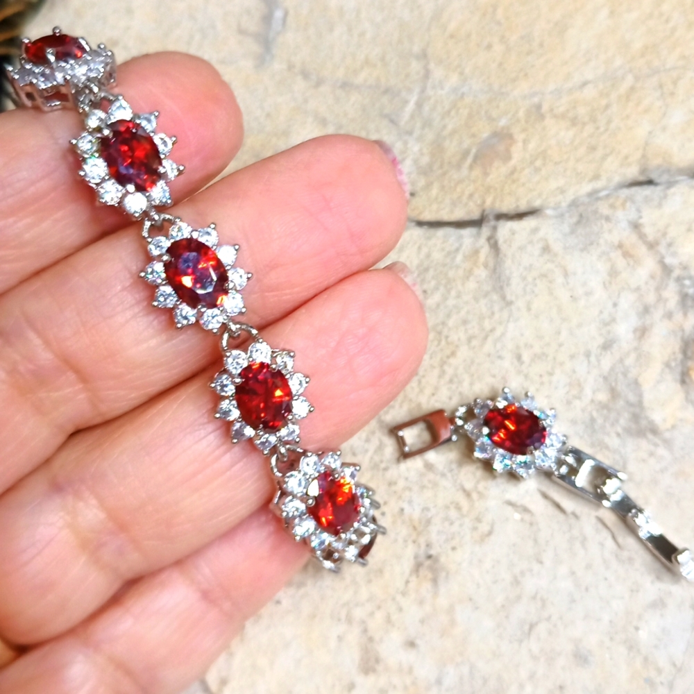 Luxury Bracelet Diamond and Ruby CZ  Stainless steel Silver Adjustable 925